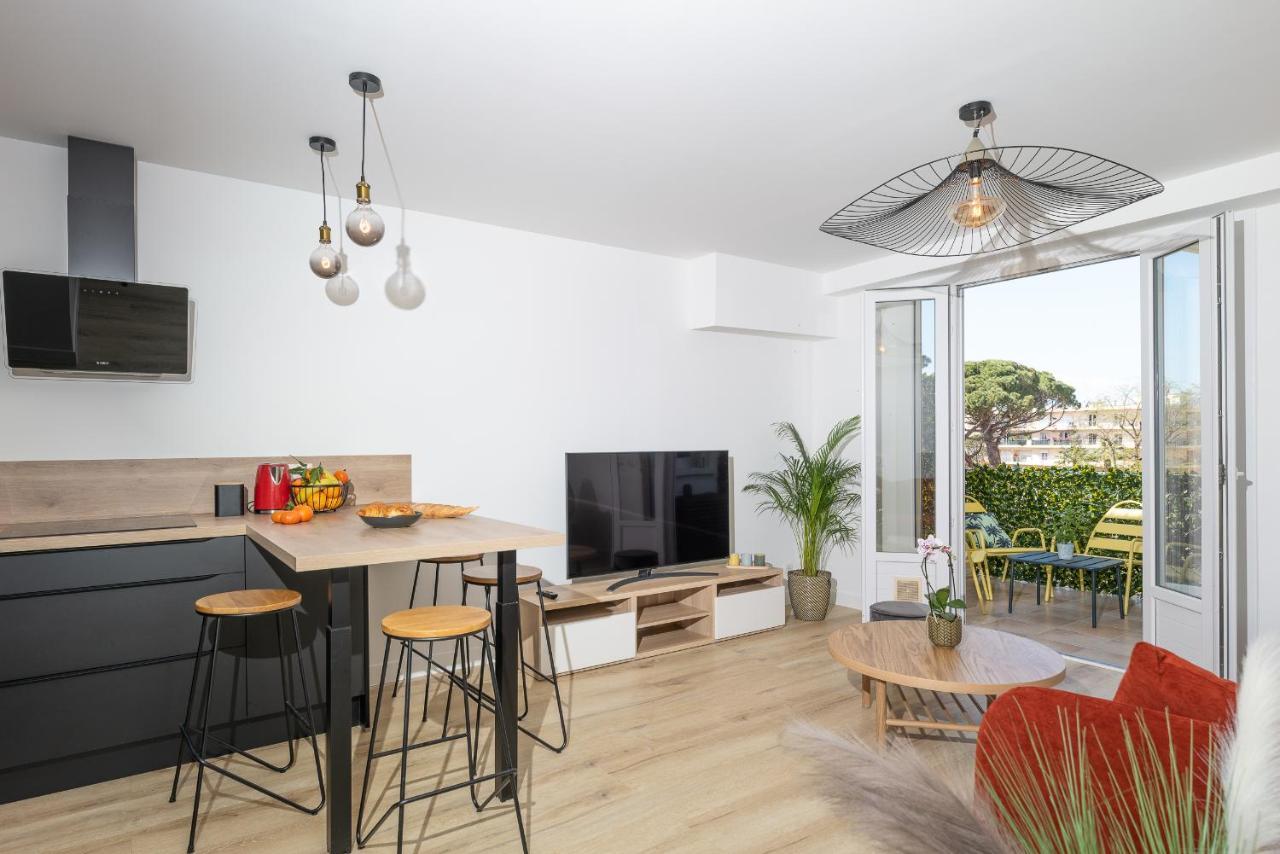 Superbe T2 Juan Les Pins 300M Des Plages Антиб Екстериор снимка